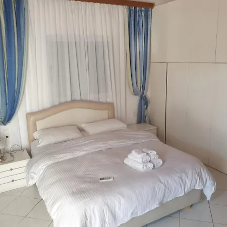 Rosemary House Number One Nivice (Vlore)